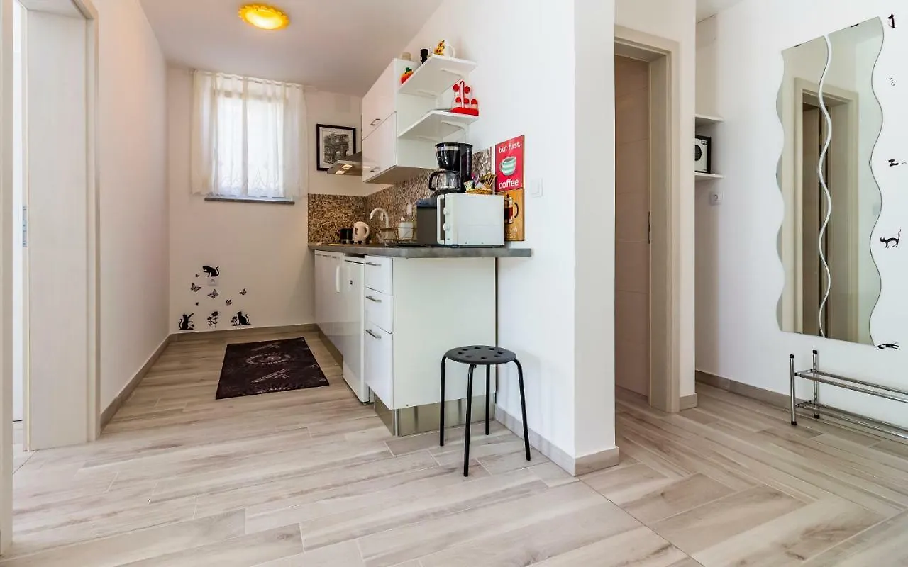 Apartment Mika Pula