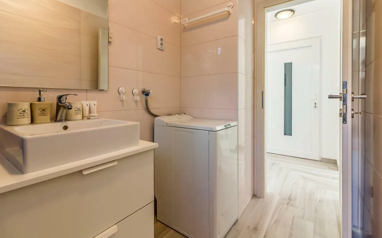 Apartment Mika Pula